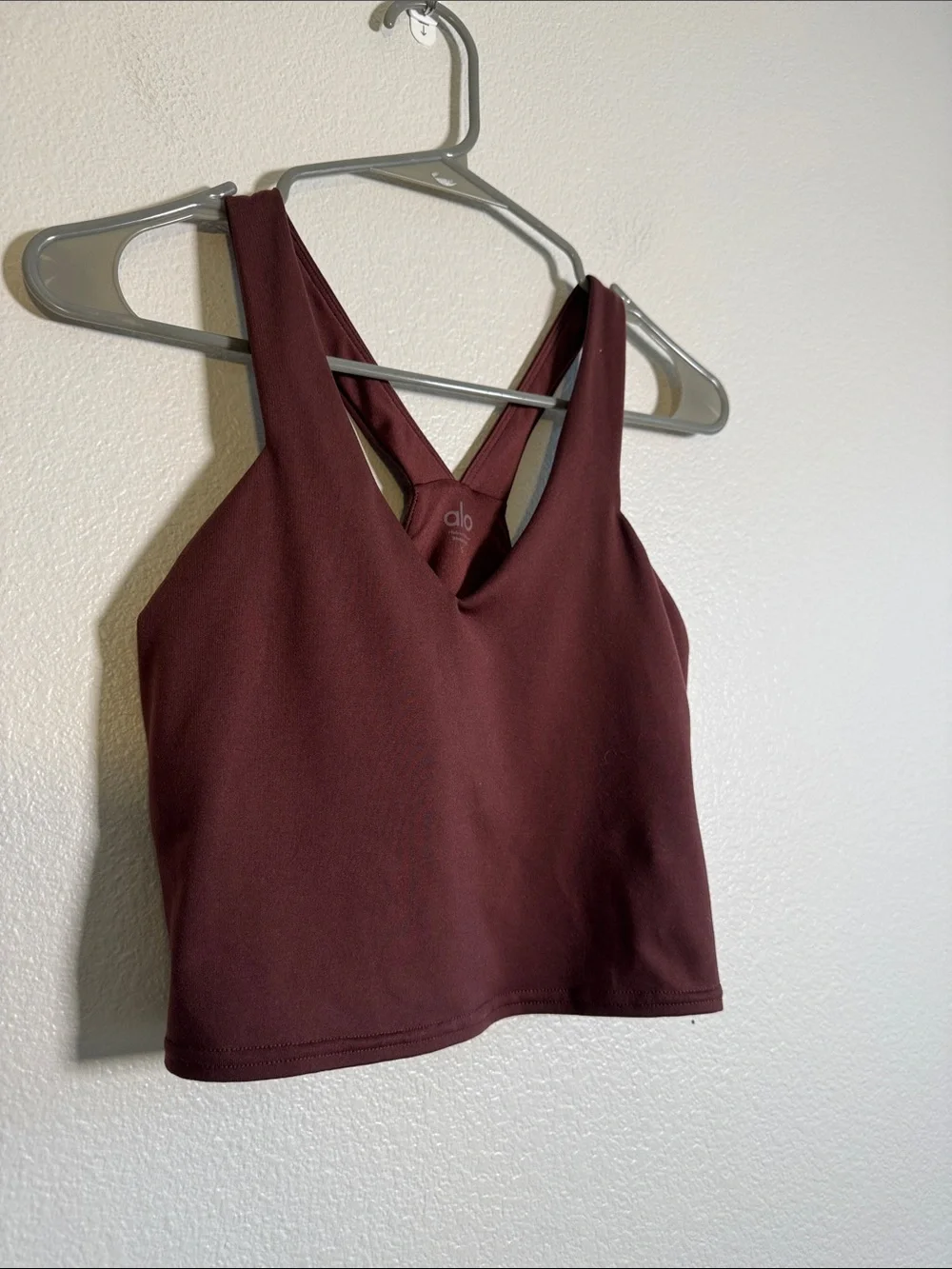 ALO Yoga Airbrush Real Bra Tank in Cherry Cola - S